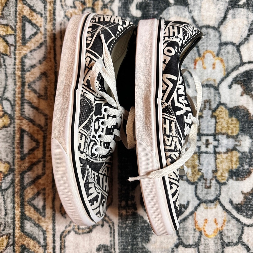 Vans Authentic Black White "Off the Wall" Logo Print Sneakers‎ Womens 6 Mens 4.5 - Picture 4 of 8